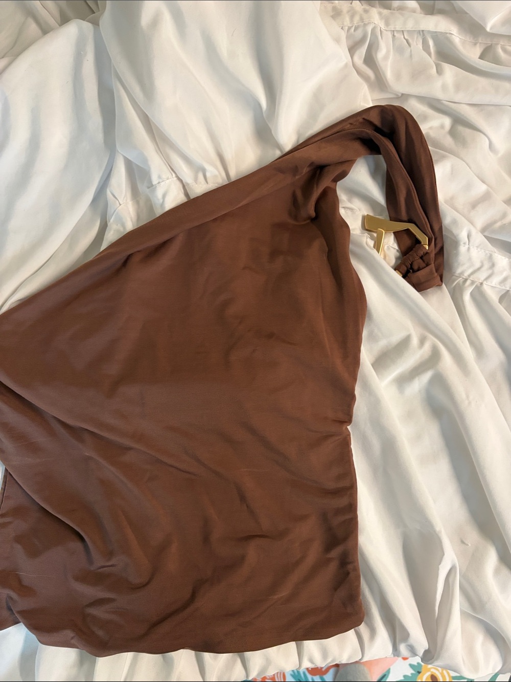 Meshki Brown One-Shoulder Short Sleeve Top